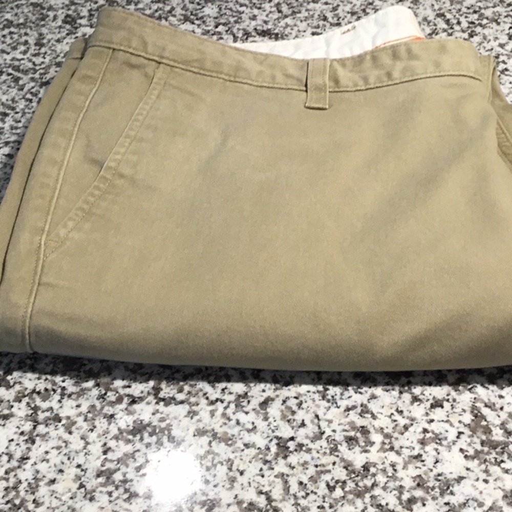 Docker khakis